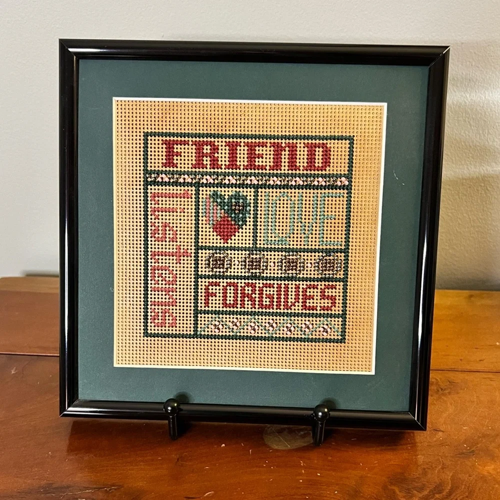 Framed 7 x 7 Crosstitch picture “Friend”
